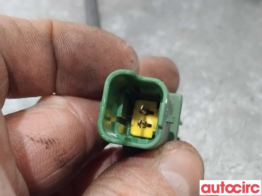Diverse deler til Renault Zoe 2013-2019 (Fase 1)  (RENAULT|924871682R|443310-1163)