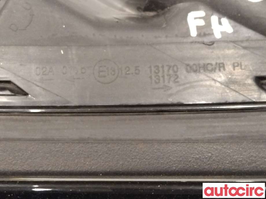 Frontlykt høyre halogen til Kia Picanto 2011-2017 (Type II) (KIA|921021Y011)