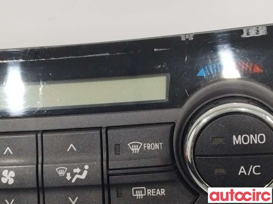 Varmeapparat betjening til Toyota RAV4 2016-2019 (Type IV, Fase 2)  (TOYOTA|5590042450)