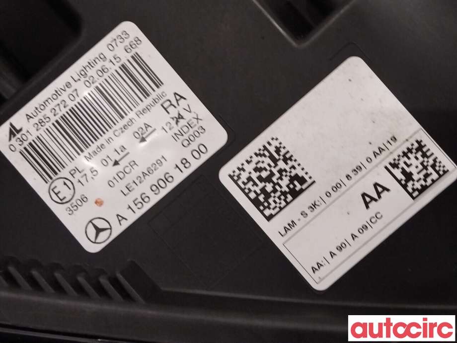 Frontlykt høyre xenon til Mercedes GLA 2014-2020 (X156) (X156) (MERCEDES|A1569063200|A1569061800)