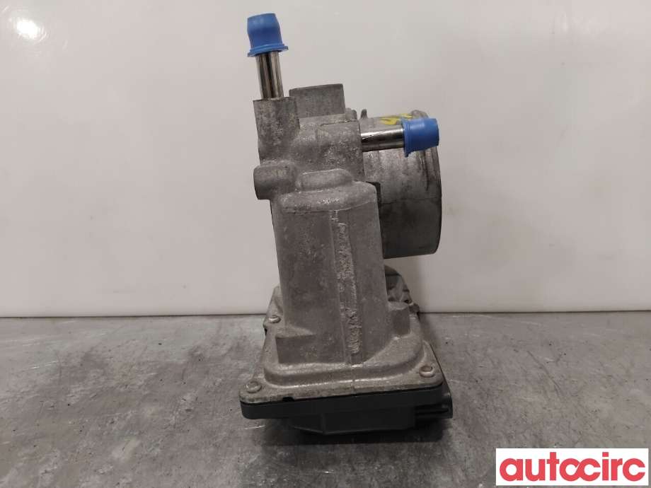 Spjeldhus til Toyota Avensis 2009-2015 (Type III, Fase 1)  (TOYOTA|220300T050||22030-0T050)