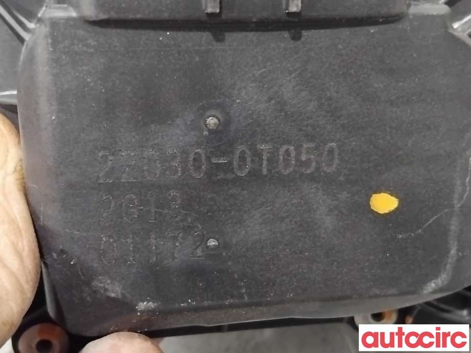 Spjeldhus til Toyota Avensis 2009-2015 (Type III, Fase 1)  (TOYOTA|220300T050||22030-0T050)