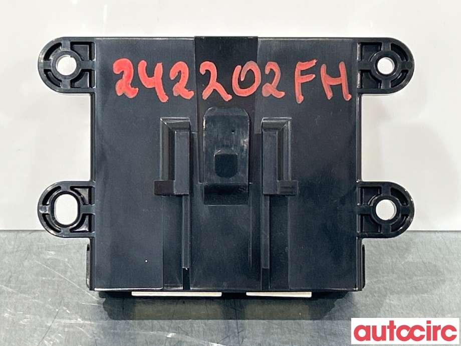 Styreenhet nøkkelfri/keyless til Mitsubishi Outlander 2015-->> (Type III, Fase 2)  (MITSUBISHI|8637B328)