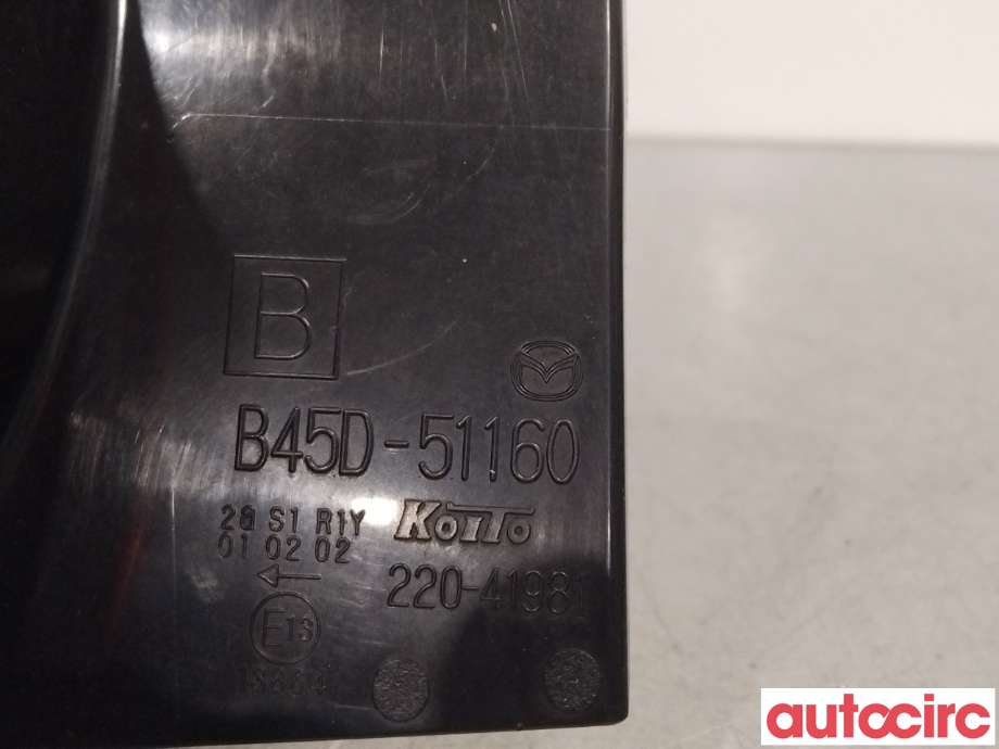 Baklykt venstre til Mazda 3 2013-2016 (Type III, Fase 1)  (MAZDA|B45D51160D)