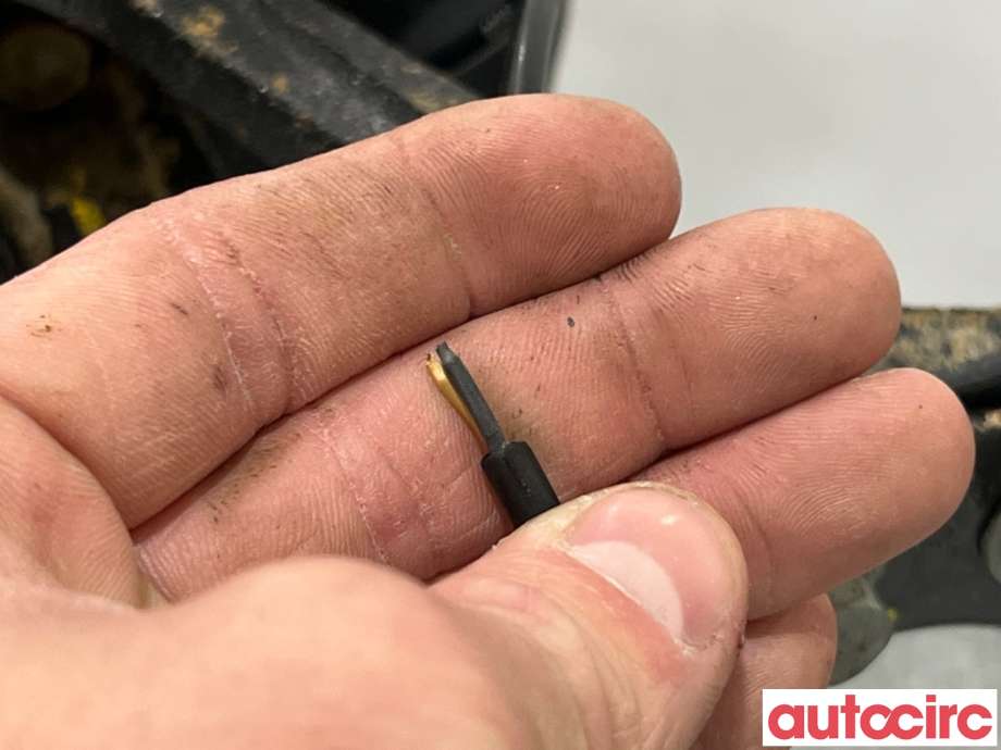 Hjulspindel høyre bak til Kia Cee