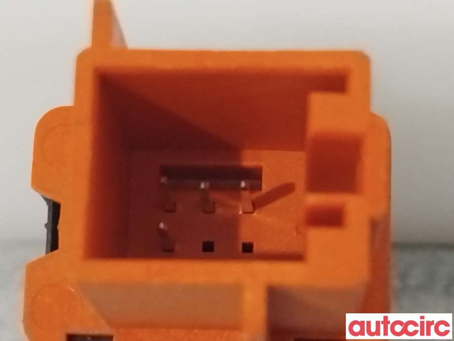 Bryter Antispinn til VW Transporter / Caravelle 2015-2019 (T6) (T6) (VOLKSWAGEN|7E0927134B)