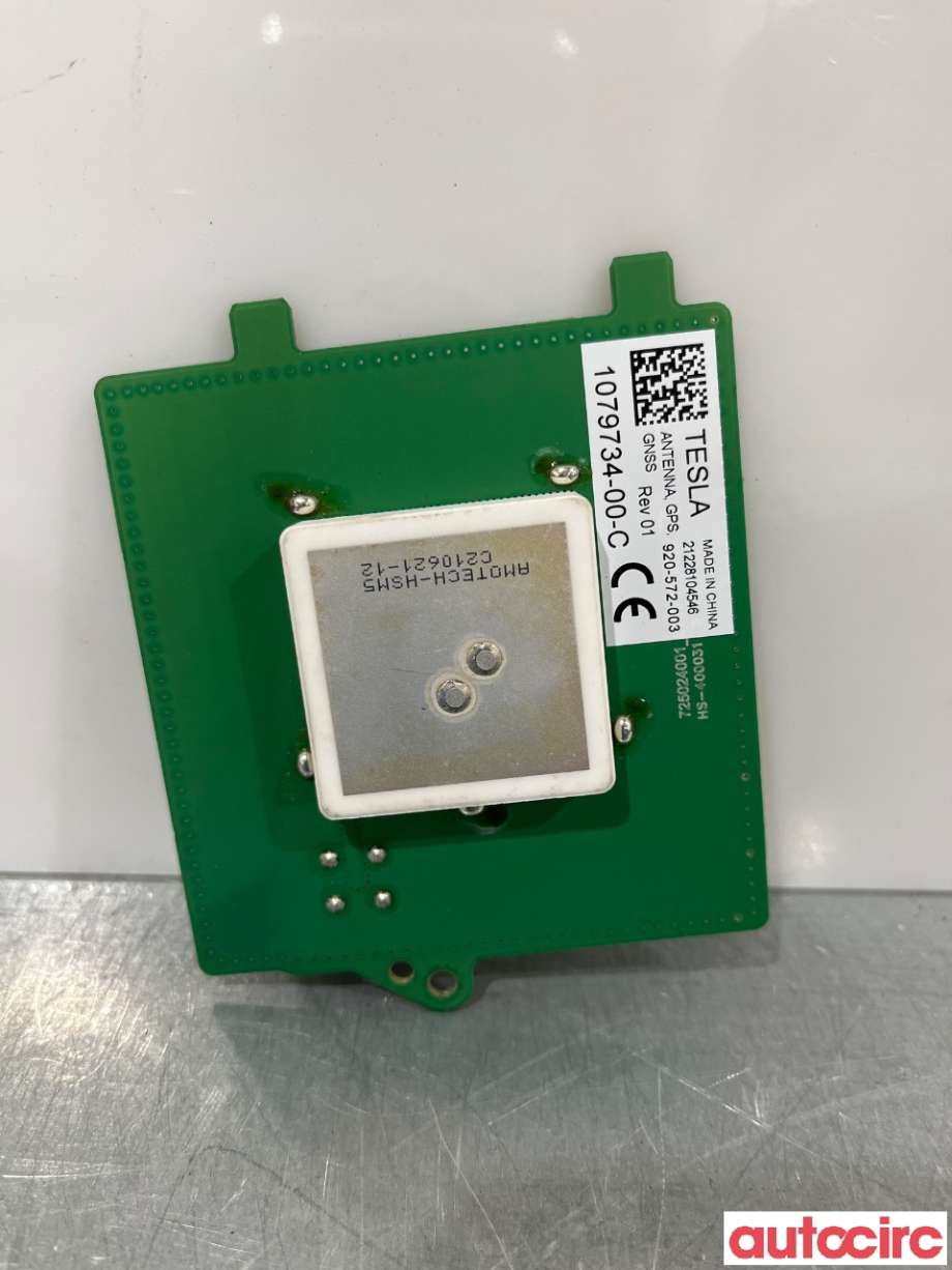 Antenne forsterker til Tesla Model 3 2018-2023 (Fase 1)  (TESLA|1599097-00-B|1079734-00-C)
