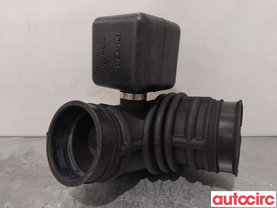 Luftslange innsug til Suzuki Grand Vitara 2005-2015 (Type III)  (SUZUKI|13881-65J00|)