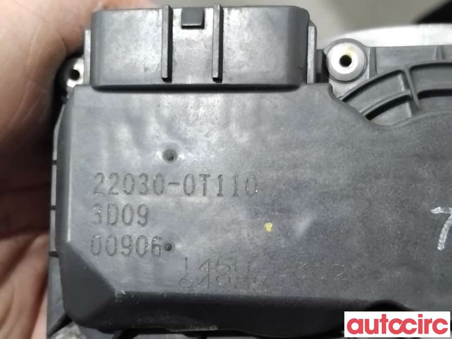 Spjeldhus til Toyota Auris 2013-2015 (Type II, Fase 1) (TOYOTA|220300T110||22030-0T110)
