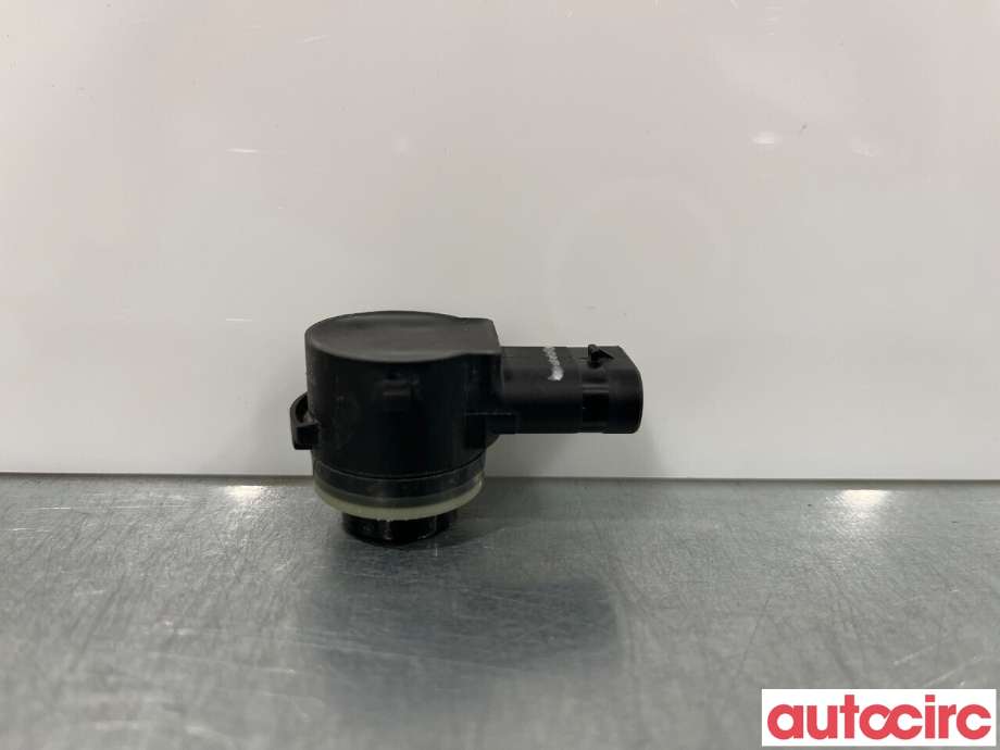 Parkeringssensor bak til Tesla Model 3 2018-2023 (Fase 1)  (TESLA|1127503-12-B|1127503-12-C|1127503-01-D)