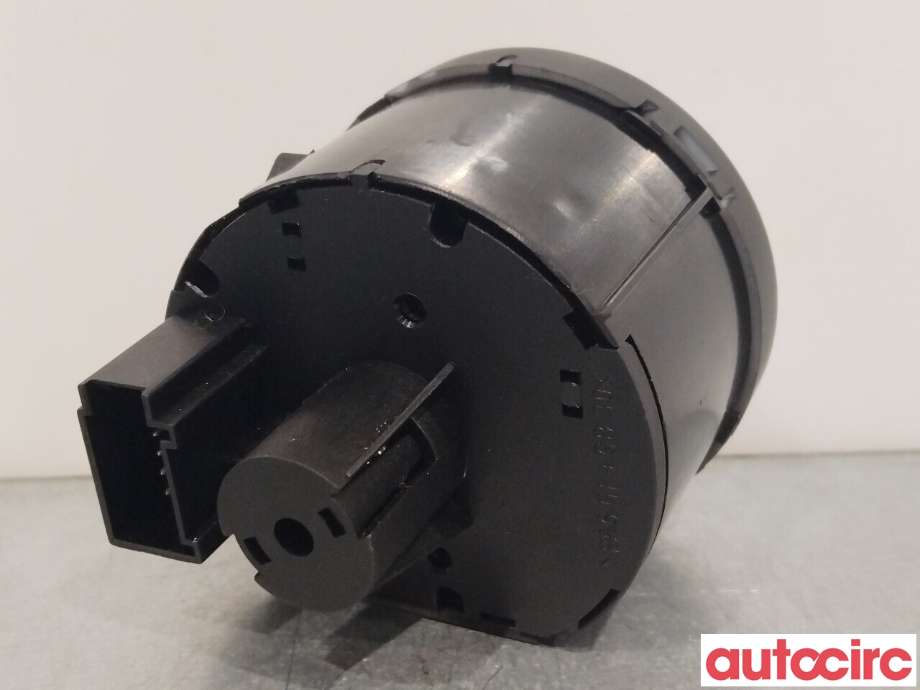 Bryter lys til VW Golf VI 2008-2012 (VOLKSWAGEN|3C8941431C|)