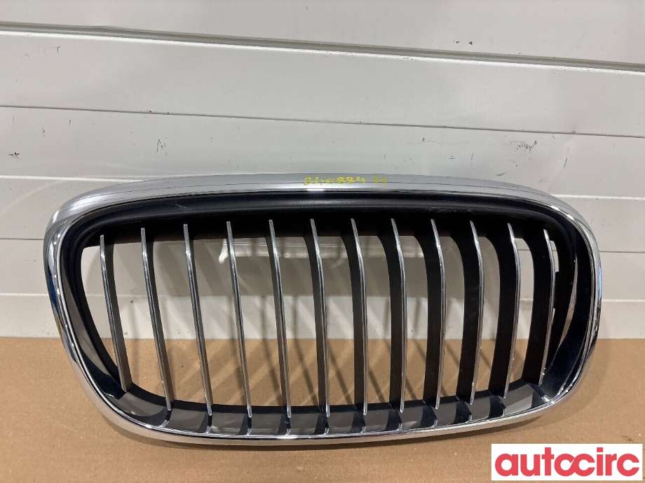 Grill høyre til BMW 2-Serie, 2014-2021 (F22/F23) (F22/F23) (BMW|51137479558)