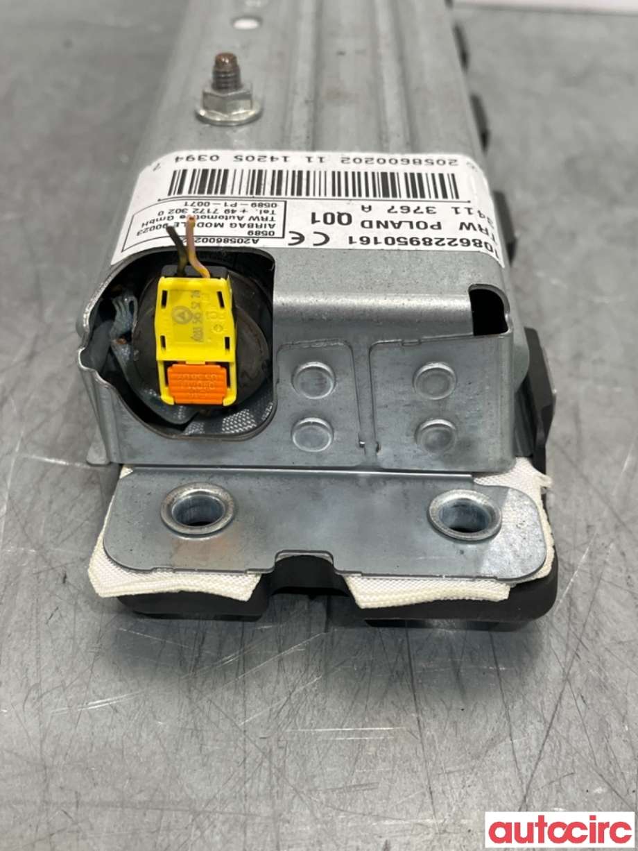 Airbag kne til Mercedes C-Klasse 2014-2018 (Fase 1) (W205) (W205) (MERCEDES|A2058600202|)