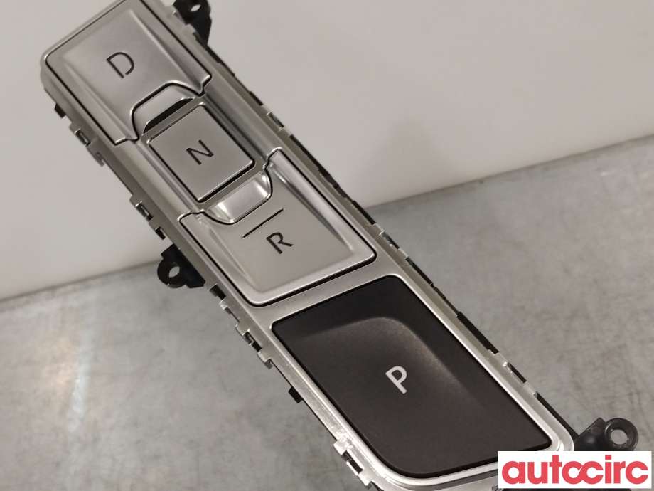 Girstang/girvelger automat til Jaguar I-PACE 2018-->>  (JAGUAR|T4K10101|J9D37E453CB)