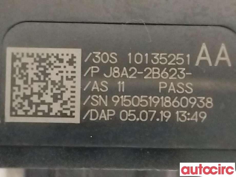 Bryter elektrisk håndbrekk/parkbrems til Jaguar I-PACE 2018-->> (JAGUAR|T4K1124|J8A22B623AA)
