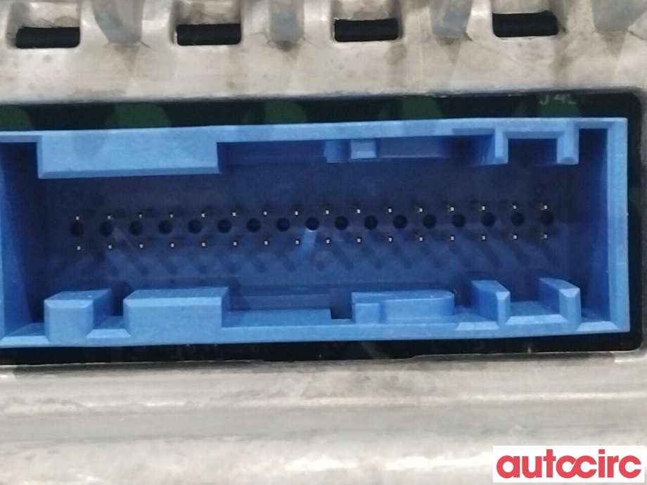 Instrumentpanel til Jaguar I-PACE 2018-->>  (JAGUAR|T4K8228|J9D310F844JF)
