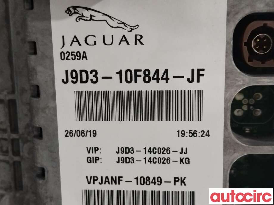 Instrumentpanel til Jaguar I-PACE 2018-->>  (JAGUAR|T4K8228|J9D310F844JF)