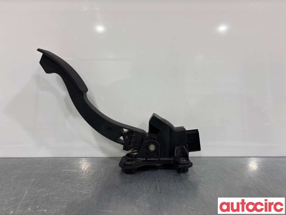 Pedal gass til Mitsubishi Outlander, 2015-->> (Type III, Fase 2)  (MITSUBISHI|1600A116)