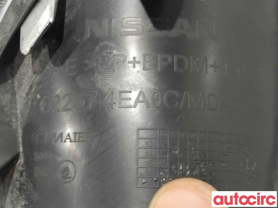 Frontlyktehus til Nissan Qashqai 2014-2021 (Type II) (NISSAN|622574EA0C|)