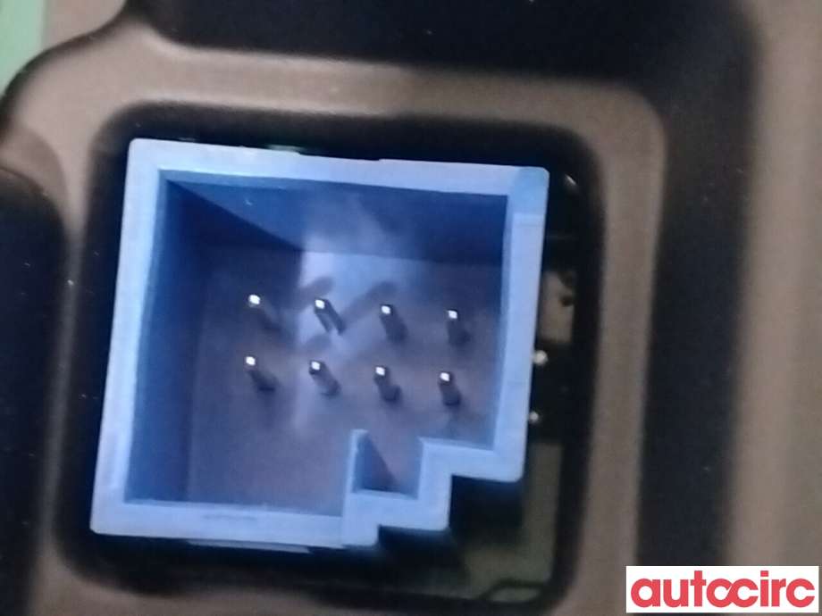 Multimedia display (MCU - Media Controller Unit) til Mercedes B-Klasse 2011-2018 (W246) (W246) (MERCEDES|A1669007814)