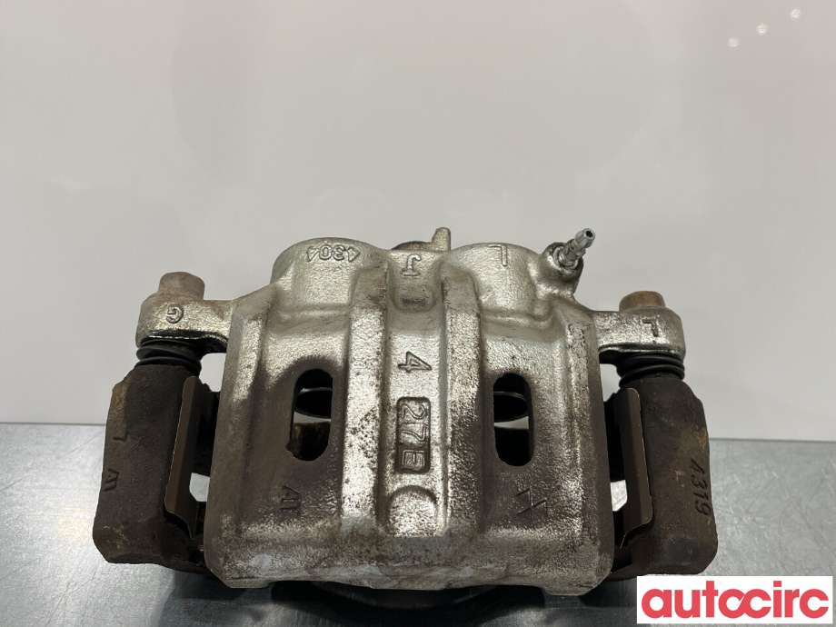 Bremsecaliper venstre foran til Mitsubishi Outlander 2012-2015 (Type III, Fase 1)  (MITSUBISHI|MR370775|)
