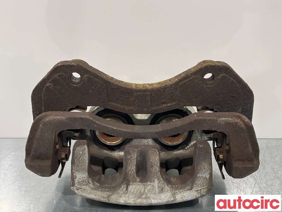 Bremsecaliper venstre foran til Mitsubishi Outlander 2012-2015 (Type III, Fase 1)  (MITSUBISHI|MR370775|)