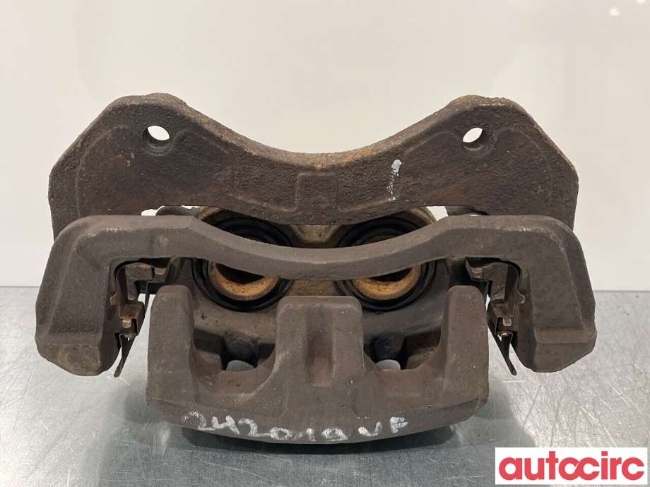 Bremsecaliper venstre foran til Mitsubishi Outlander 2015-->> (Type III, Fase 2)  (MITSUBISHI|MR370775|)