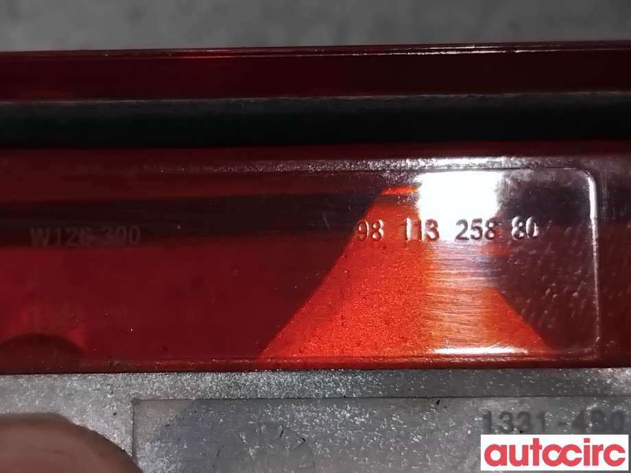 Baklykt bremselys bakrute til Peugeot Expert 2016-->> (Type III)  (PEUGEOT|9811325880|)