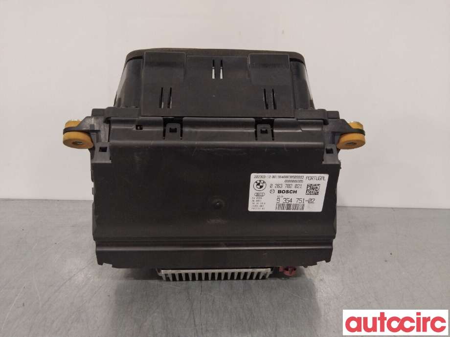 Multimedia display (MCU - Media Controller Unit) til BMW 2-Serie 2014-2021 (F22/F23) (F22/F23) (BMW|62309825224|0263702021|9354751-02)