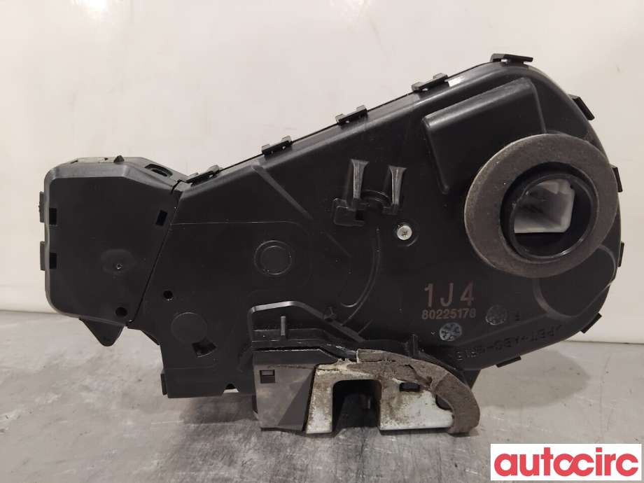Låsekasse høyre foran til Toyota RAV4 2006-2009 (Type III, Fase 1)  (TOYOTA|6903042221|)