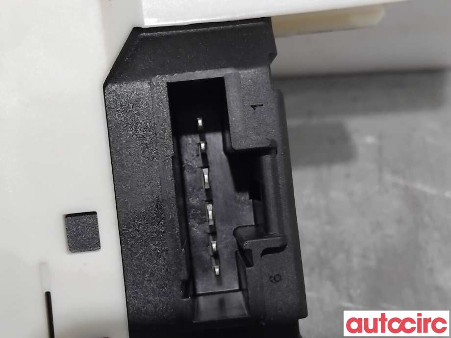 Ruteheis venstre bak til Renault Laguna 2011-2014 Type III, Fase 2  (RENAULT|802170002R|130822330|827310001R)