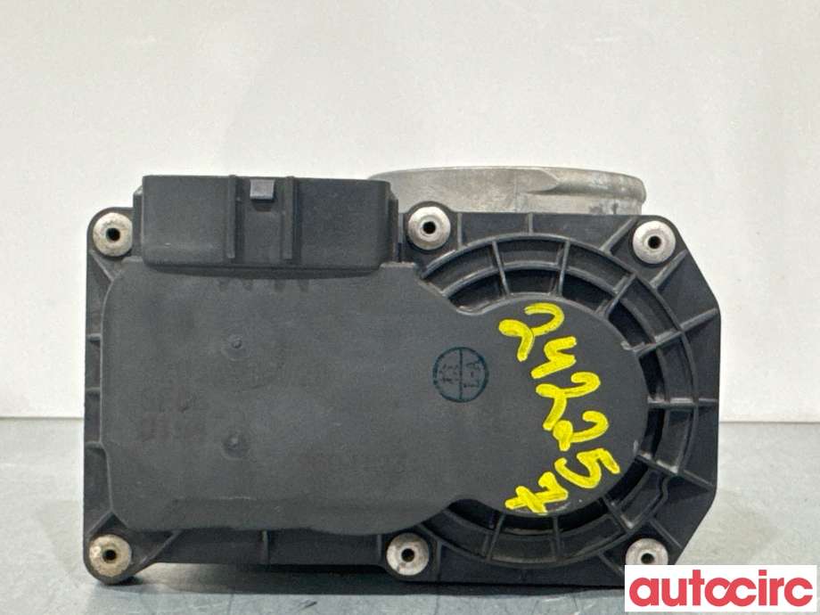 Spjeldhus til Toyota RAV4 2016-2019 (Type IV, Fase 2) (TOYOTA|2203036020||22030-36020)