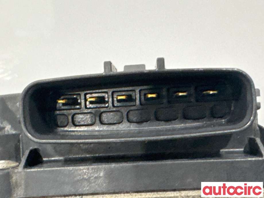 Spjeldhus til Toyota RAV4 2016-2019 (Type IV, Fase 2) (TOYOTA|2203036020||22030-36020)