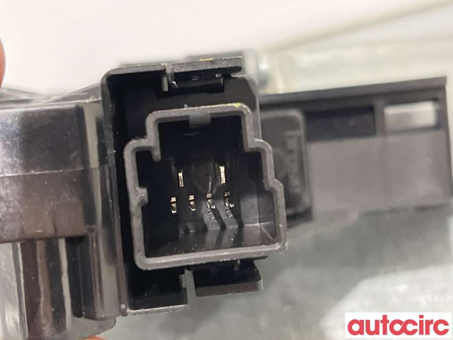 Ruteheis høyre foran til Volvo XC60 2008-2013 (Type I, Fase 1)  (VOLVO|31253062|966269-103|)