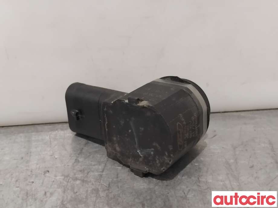 Parkeringssensor foran til Ford Focus 2011-2014 (Type III, Fase 1)  (FORD|2489130|607101|AM5T-15K859-AAW)