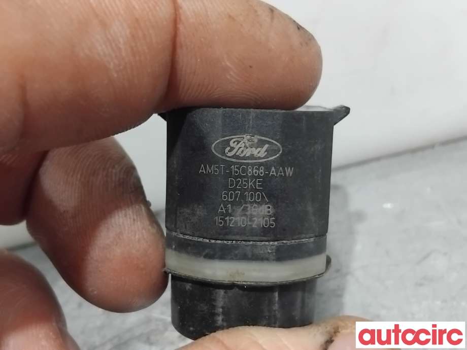 Parkeringssensor foran til Ford Focus 2011-2014 (Type III, Fase 1) (FORD|1693368|607100|AM5T-15C868-AAW)