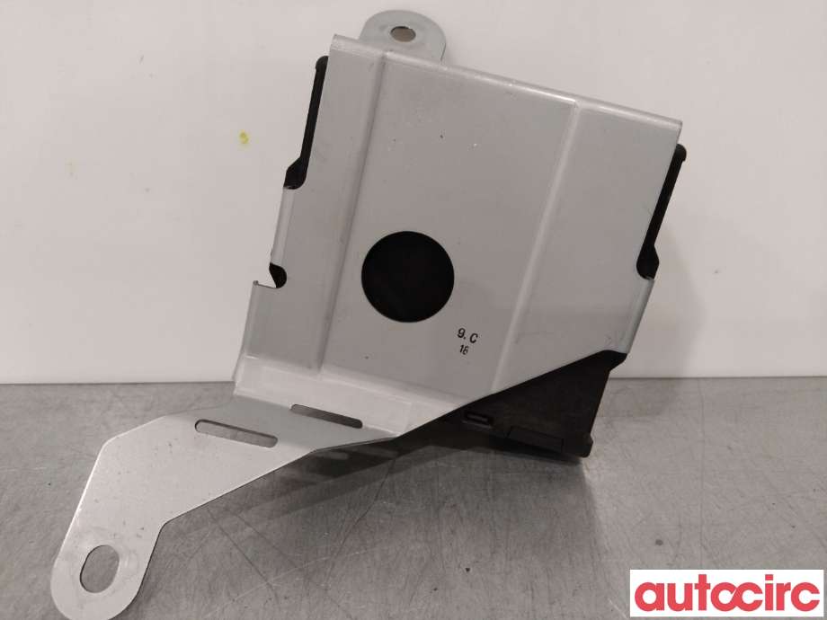 Styreenhet elektrisk parkbrems (EPB - Electric Parking Brake) til Mitsubishi Outlander 2015-->> (Type III, Fase 2)  (MITSUBISHI|8631B776)