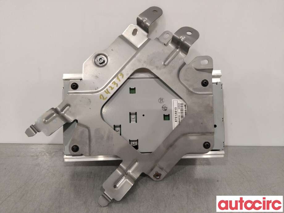 Bilstereo forsterker til Mitsubishi Outlander 2015-->> (Type III, Fase 2) (MITSUBISHI|8701A813|)