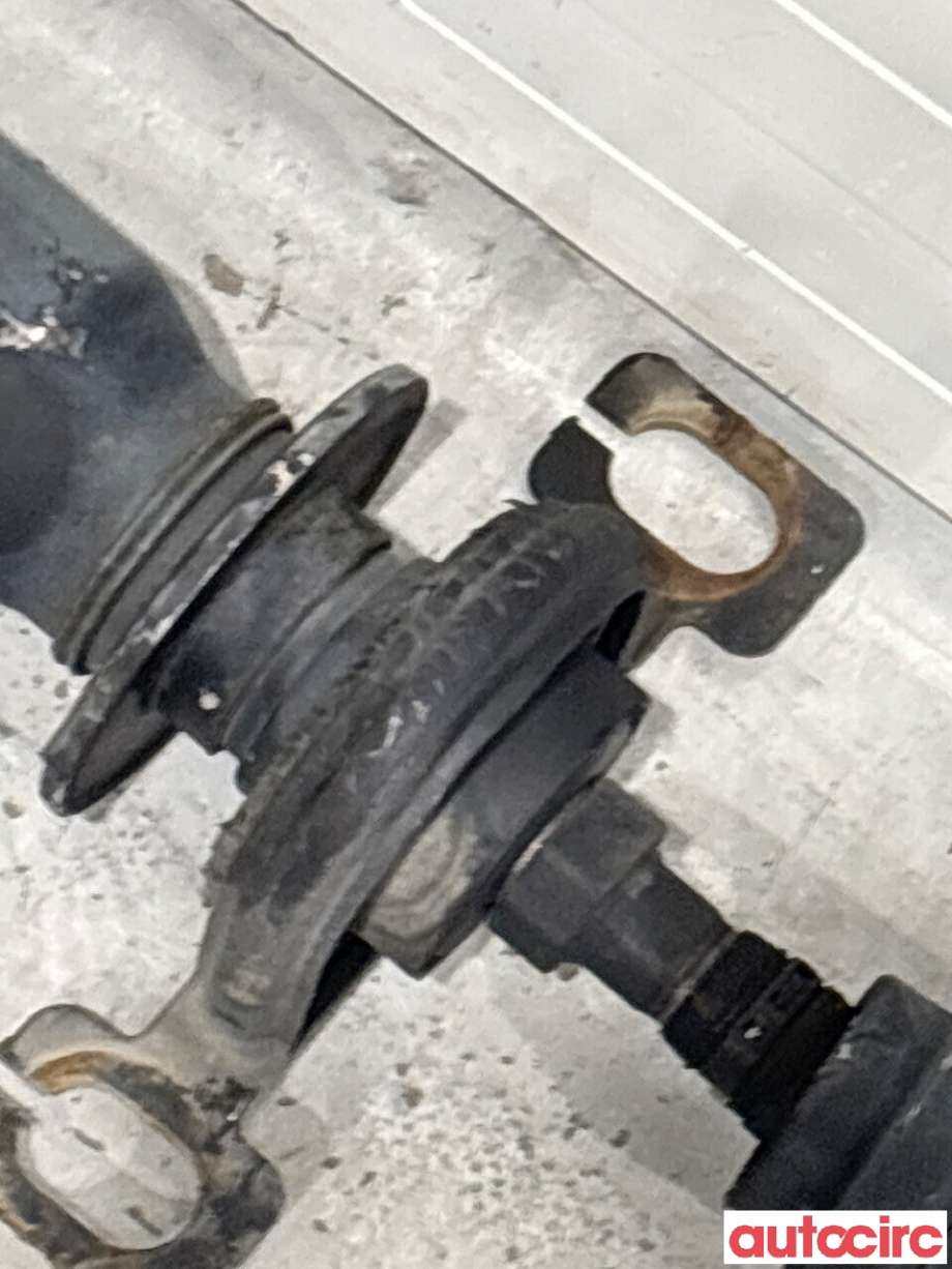 Mellomaksel til Mazda CX-5 2012-2017 (Type I) (MAZDA|KH01-25-100A)