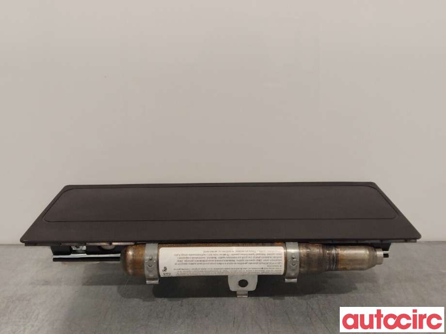 Airbag kne til VW Passat 2015-2019 (Fase 1) (B8) (B8) (VOLKSWAGEN|3G1880841G)