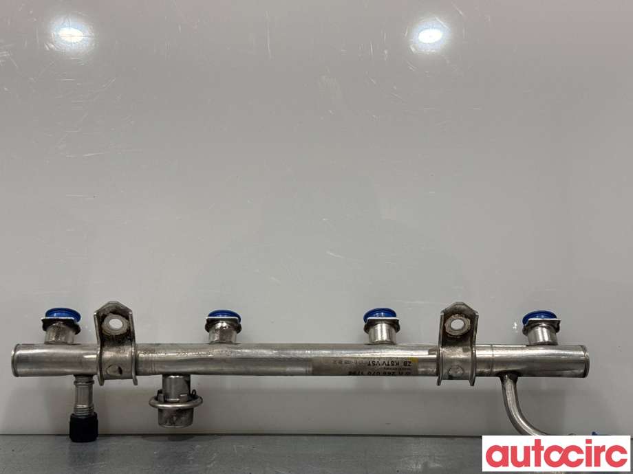 Dyseskinne (fuelrail) til Mercedes B-Klasse, 2008-2011 (Fase 2) (W245) (W245) (MERCEDES|A2660700895)