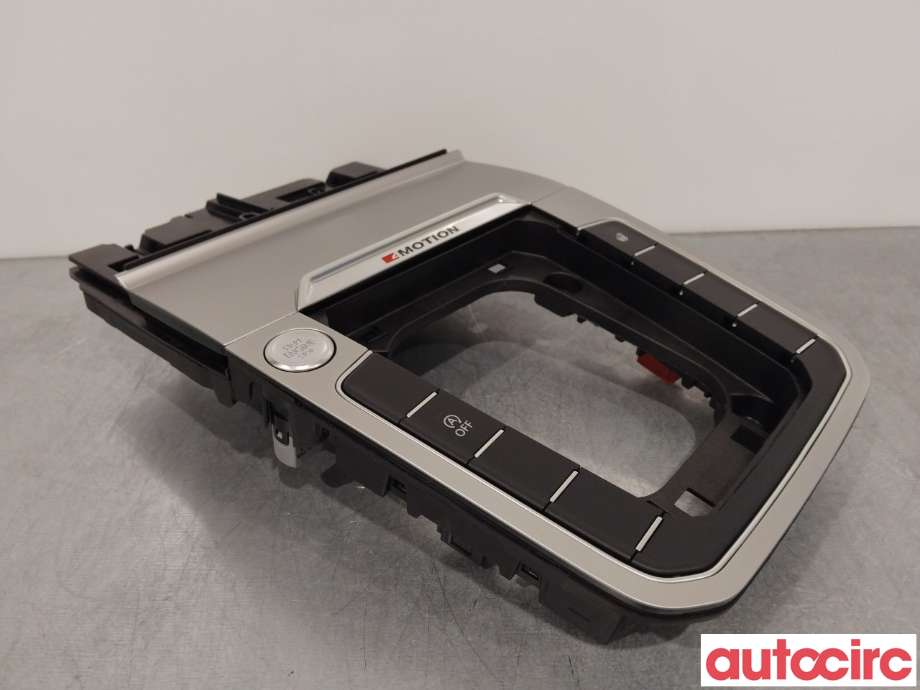 Diverse deler til VW Passat 2015-2019 (Fase 1) (B8) (B8) (VOLKSWAGEN|3G1864263|)