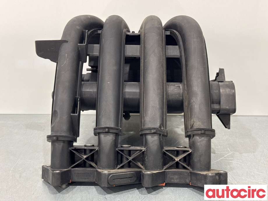 Manifold innsug til Mercedes B-Klasse 2008-2011 (Fase 2) (W245) (W245) (MERCEDES|A2661410201|)
