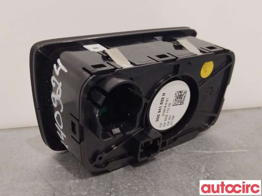 Bryter lys til VW Passat 2015-2019 (Fase 1) (B8) (B8) (VOLKSWAGEN|3G0941633H)