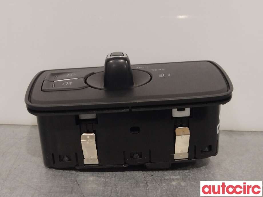 Bryter lys til VW Passat 2015-2019 (Fase 1) (B8) (B8) (VOLKSWAGEN|3G0941633H)