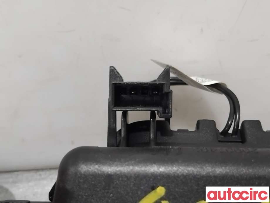 Bakluke/bakdør håndtak til Opel Astra J 2010-2015 (OPEL|13390037|20907402|39022756)