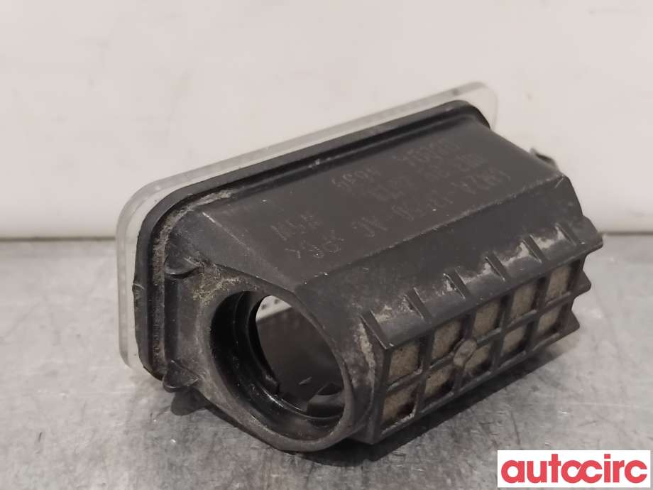 Skiltlys til Ford Fiesta 2013-2017 (Type VI, Fase 2) (FORD|5105886||6M2A-13550-AC)