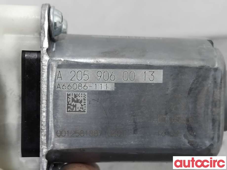 Ruteheis til Mercedes GLC 2015-2022 (X253) (X253) (MERCEDES|A2139069901|A66086-111|A2059060013)