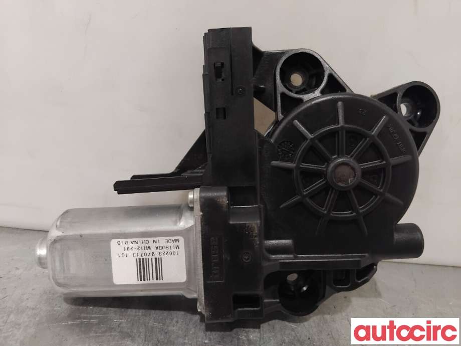Ruteheis venstre foran til Volvo XC70 2008-2013 (Type II, Fase 1) (VOLVO|30699645|970713-101|)