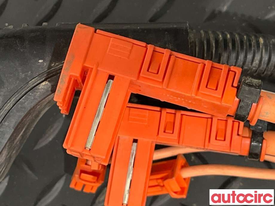 Kabel høy volt (HV) hybrid til Toyota RAV4 2019-->> (Type V)  (TOYOTA|821614B710|)